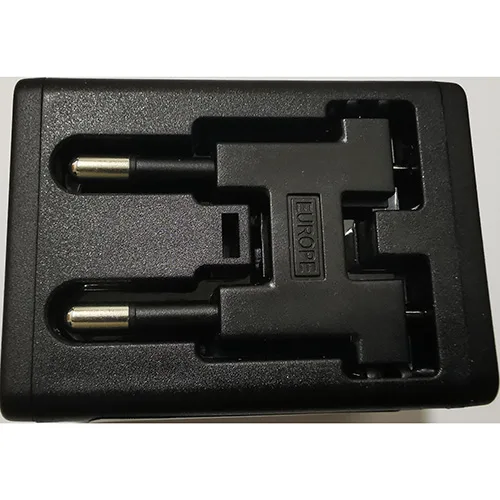 Travel adaptor
