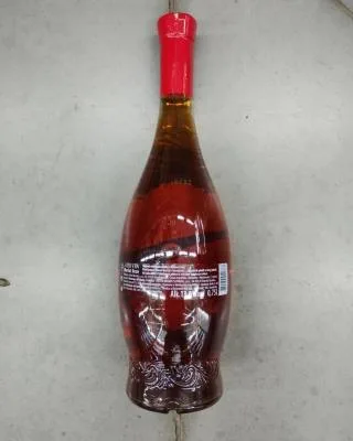 Merlot rose, růžové víno polosladké, vyrobeno v Moldavsku, alk. 13,0% obj.