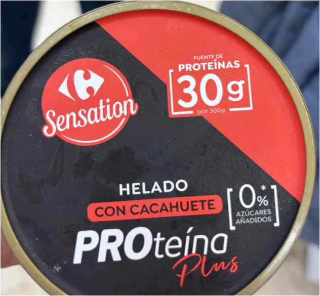 Helado sabor plátano y brownie